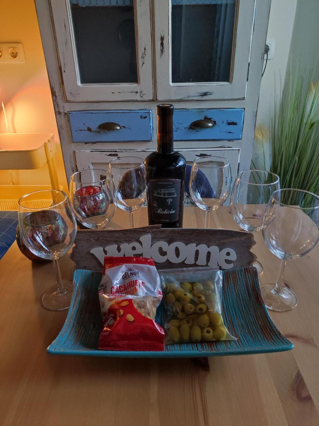 Center Flat Puerto Del Carmen Near The Natural Elements Apartment *